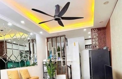 BÁN NHÀ LÔ GÓC Thạch Bàn–Ô TÔ ĐỖ CỬA- 60m2, 5 TẦNG, 4 PHÒNG NGỦ- SỔ ĐỎ CHÍNH CHỦ-NHỈNH 8 TỶ