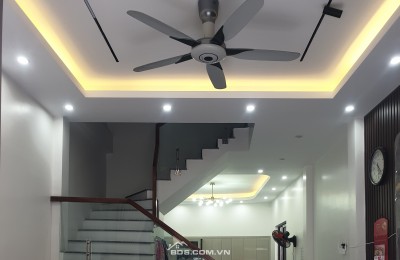 BÁN NHÀ MẶT ĐƯỜNG NGUYỄN BÍNH KINH DOANH TỐT 4 TẦNG 72M2 GIÁ 5 TỶ