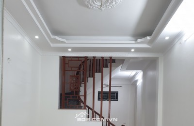 BÁN NHÀ ĐẸP 2.28 TỶ 3 TẦNG 52M2 ( ĐÔNG BẮC ) NGÕ TRẦN THÁI TÔNG