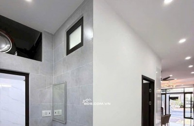  CHỈ 750 TRIỆU SANG TÊN  NHÀ LẦU 140M² (4.5x31) NGAY UBND PHƯỜNG TÂN TRIỀU .