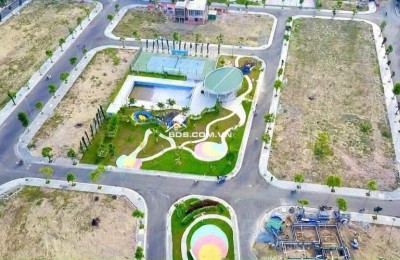 Đất thổ cư 115m2 ngay chợ và KCN Long Cang, sổ riêng chính chủ