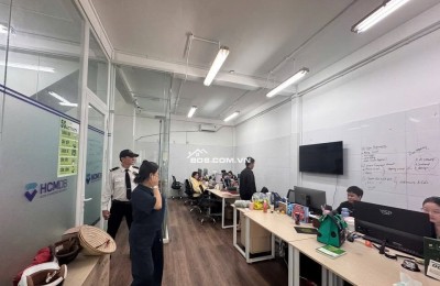 Cho thuê nhà nguyên căn góc 2 mặt tiền Quận 1. 48Bis, Đường Trần Đình Xu, Phường Cầu Ông Lãnh, Hồ Chí Minh