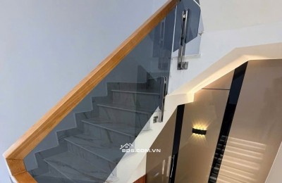 Nhà sát mặt tiền Lê Văn Quới 71m² - Hẻm ô tô đậu trước nhà - 4 x 17,9 - 7,7 tỷ TL