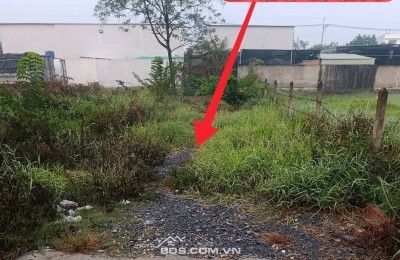 ĐẤT ĐẸP GIÁ RẺ HẺM THÔNG CÒN SÓT LẠI GẦN CHỢ HÓC MÔN