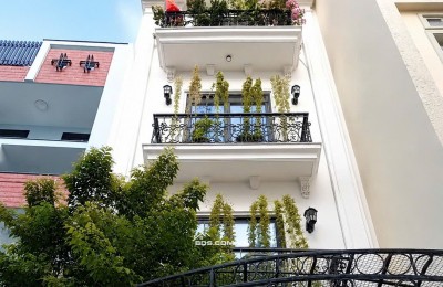 Nhà đẹp Trần Quang Diệu Q3 – DT 4,2×11,4m nở hậu – 5PN, Full nội thất, chỉ 15,8 tỷ TL