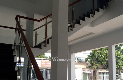 Nhà 5 tầng mới xây, Đường An Phú Đông 12, kế bên Quốc lộ 1A, giá chỉ 9tỷ