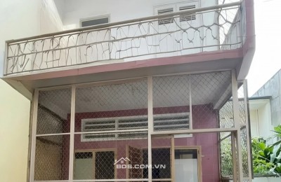 BÁN CĂN NHÀ 2 TẦNG Ô TÔ ĐỖ CỬA KHU CƯ XÁ ĐÔ THÀNH BÀN CỜ GIÁ 5.x TỶ