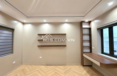 HIẾM CÓ TẬP THỂ THỊNH QUANG – VĨNH HỒ 140M² LÔ GÓC, NHÀ ĐẸP Ở NGAY, CHỈ 1 NHÀ RA PHỐ