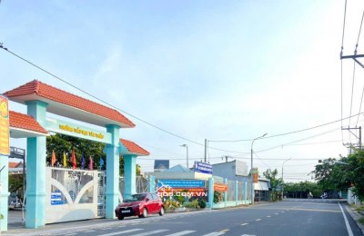 Đất nền SHR thổ cư xây dựng tự do giá TT 300 tr. LH 0966566851