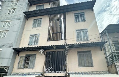 CHDV hẻm 30 lâm Văn Bền phường Tân kiểng Q7. Dt 8x25m 3 Lầu 25p TN 70tr giá 26ty