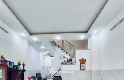 Bán nhà đường Cách Mạng Tháng Tám, ngang rộng khủng 4.5m, liền kề tuyến metro số 2