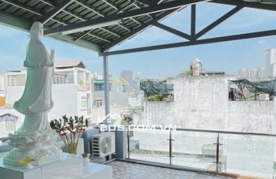 bán nhà xe hơi đổ cửa Đường số 43 p4,q4 . dt:5 x 8m . giá 8 tỷ