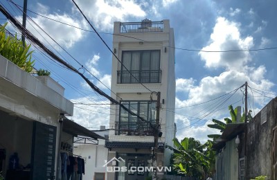 nhà mới xây 4 tầng full nội thất trục Phạm Văn Chiêu