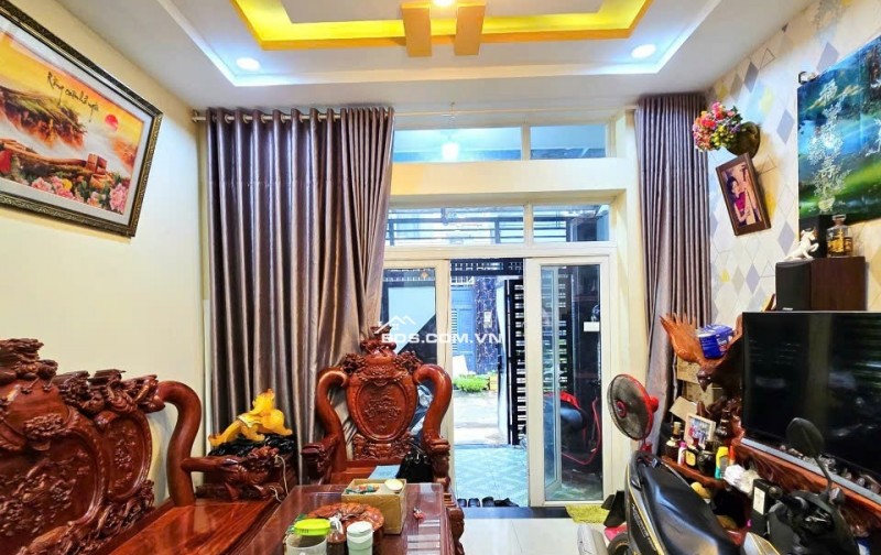 ĐƯỜNG 970 PHÚ HỮU 51M2 4 TẦNG 7.4 TỶ -ĐƯỜNG Ô TÔ, GẦN CHUNG CƯ RICCA - VÒNG XOAY PHÚ HỮU.