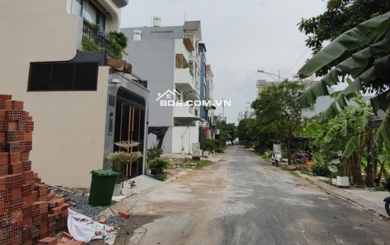 KHU DÂN CƯ NAM KHANG - CÓ LÔ ĐẤT 56 M2 - LONG TRƯỜNG - GIÁ 4.2 T Ỷ .