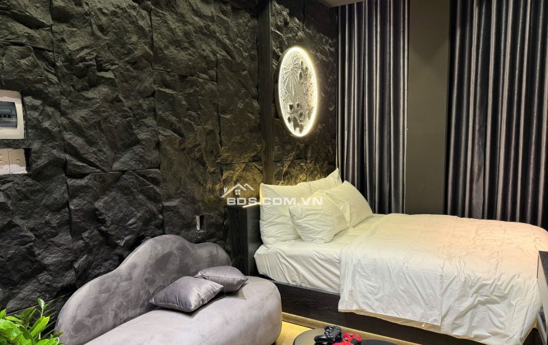Căn hộ 15 phòng Homestay hẻm 8m Trường Chinh ngang 7m 5L 105m2 TN 105tr gần Metro 21.5 tỷ