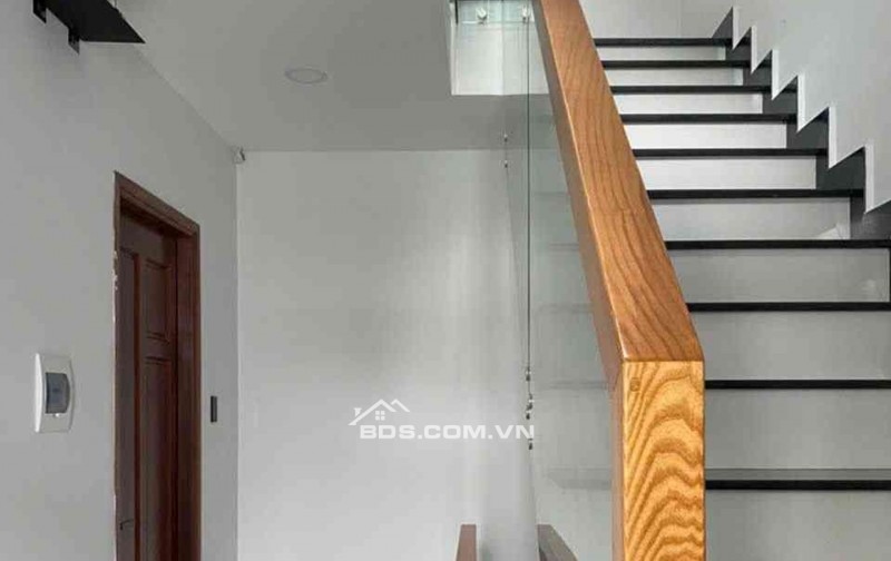 CỰC PHẨM NHÀ PHỐ NGANG 6.5M HIẾM CÓ – HẺM XE HƠI 7M LIÊN KHU 4-5 BÌNH TÂN!