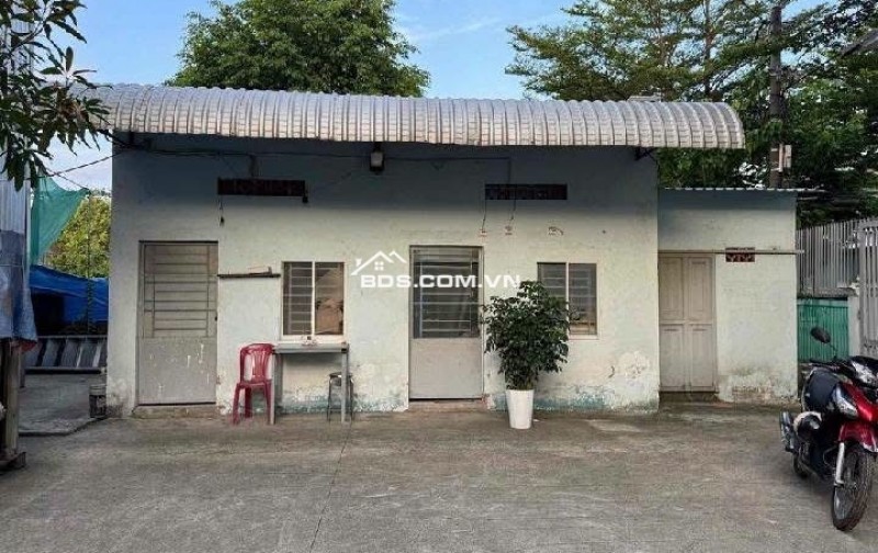 Cần sang kho xưởng, văn phòng 1000m2 Thới An Quận 12 TPHCM