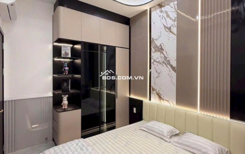 Nhà Đẹp 1 Trệt 1 Lầu Tại Thủ Dầu Một - Thuận Mọi Tiện Ích - Sổ Hồng Riêng