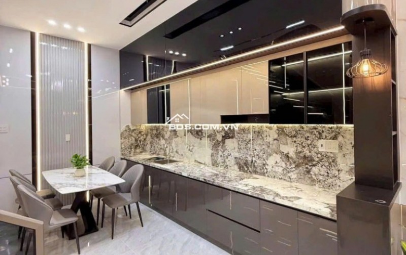 Nhà Đẹp 1 Trệt 1 Lầu Tại Thủ Dầu Một - Thuận Mọi Tiện Ích - Sổ Hồng Riêng