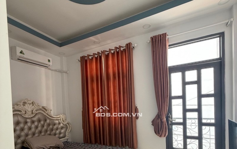 Nhà mặt tiền hẻm 6m thông khu kinh doanh mua bánh đa ngành