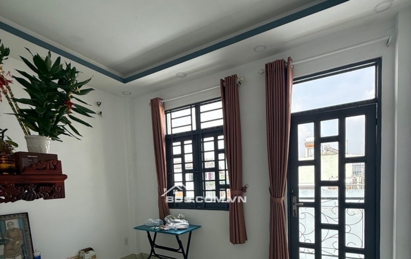 Nhà mặt tiền hẻm 6m thông khu kinh doanh mua bánh đa ngành