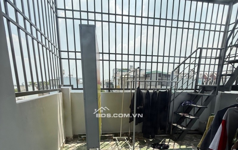 Nhà mặt tiền hẻm 6m thông khu kinh doanh mua bánh đa ngành