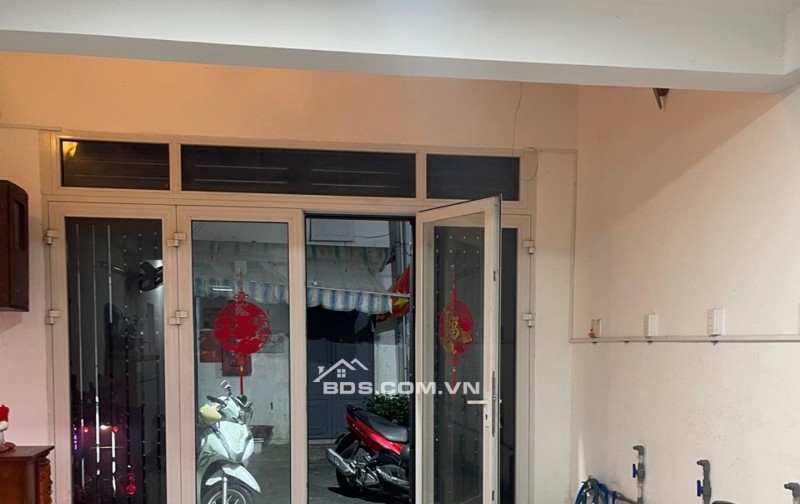  GIÁ HỜI – HẺM CẠNH Ô TÔ DƯƠNG VĂN DƯƠNG, TÂN SƠN NHÌ – NHÀ 5 TẦNG – GẦN CHỢ