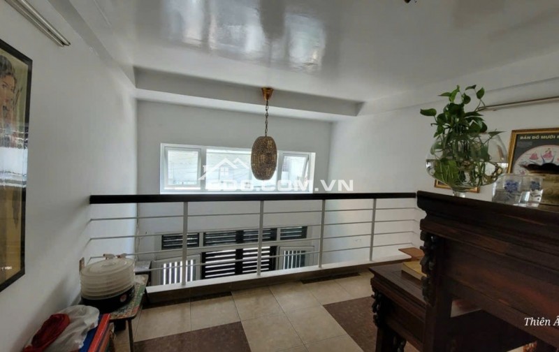  GIÁ HỜI – HẺM CẠNH Ô TÔ DƯƠNG VĂN DƯƠNG, TÂN SƠN NHÌ – NHÀ 5 TẦNG – GẦN CHỢ