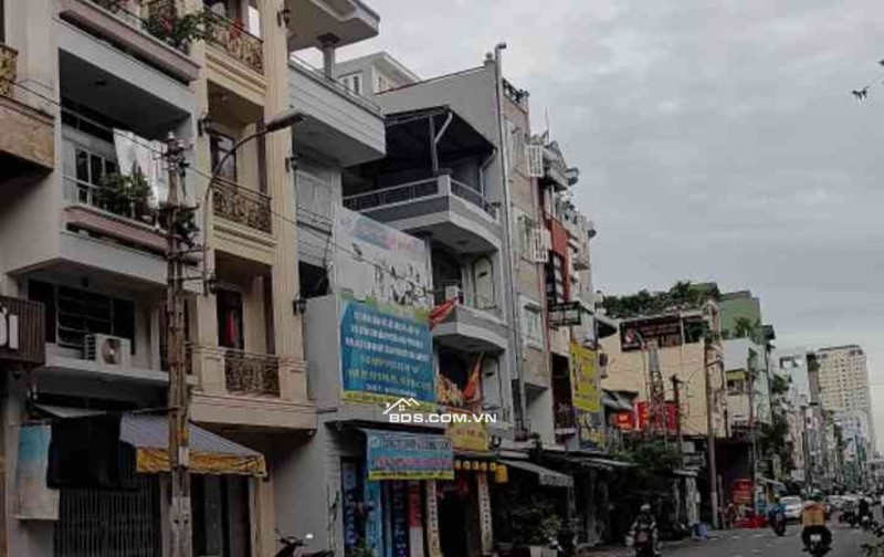 CỰC HIẾM – NGAY Ô TÔ Nguyễn Tiểu La, P. Thiên Nam – Nhà đẹp vào ở ngay