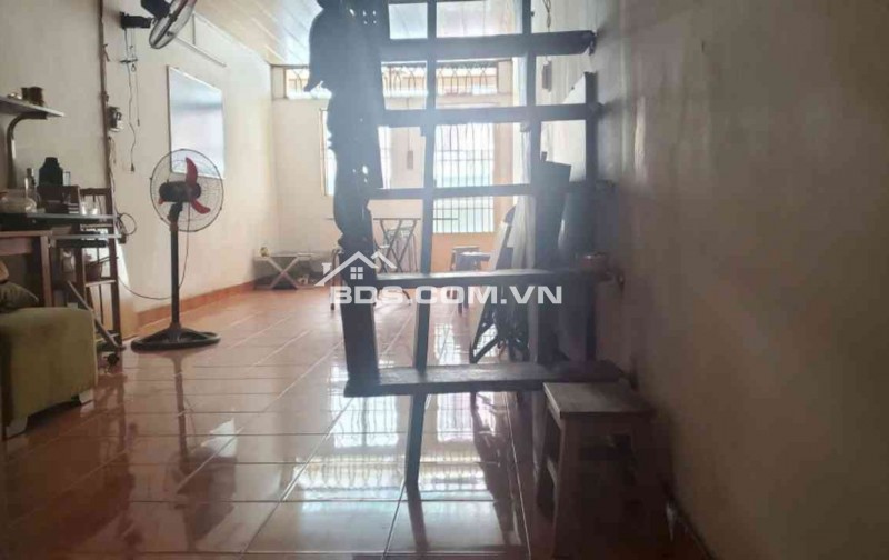  CỰC HIẾM – NGAY Ô TÔ Nguyễn Tiểu La, P. Thiên Nam – Nhà đẹp vào ở ngay