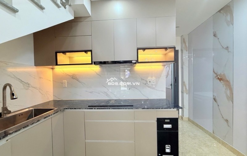 NHÀ ĐẸP XÔ VIẾT NGHỆ TĨNH – 3 TẦNG – FULL NỘI THẤT – 4 PN – 50M² – 8.X TỶ