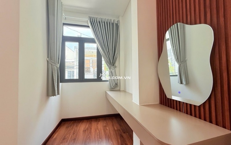 NHÀ ĐẸP XÔ VIẾT NGHỆ TĨNH – 3 TẦNG – FULL NỘI THẤT – 4 PN – 50M² – 8.X TỶ