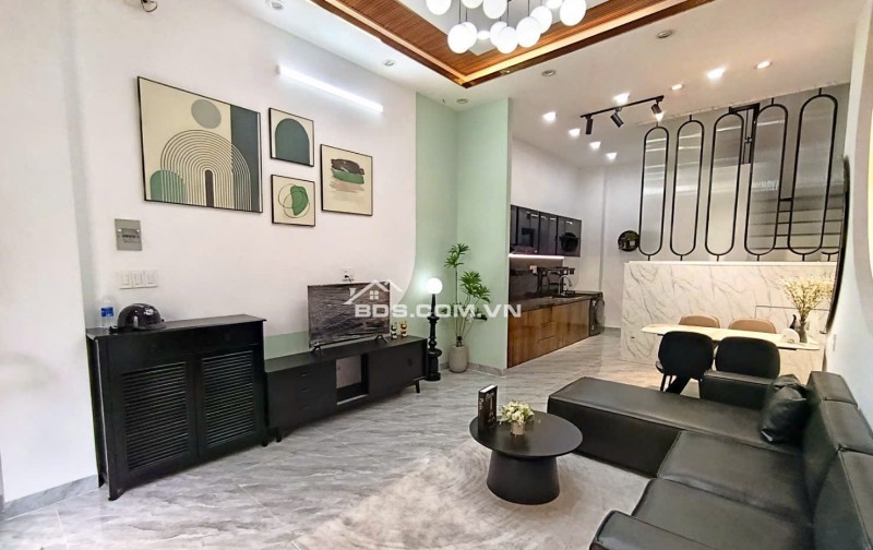 SIÊU PHẨM 4 TẦNG - CẦU NGUYỄN TRI PHƯƠNG QUẬN 8 GIÁP QUẬN 5 - TẶNG FULL NỘI THẤT - NHỈNH 7 TỶ TL