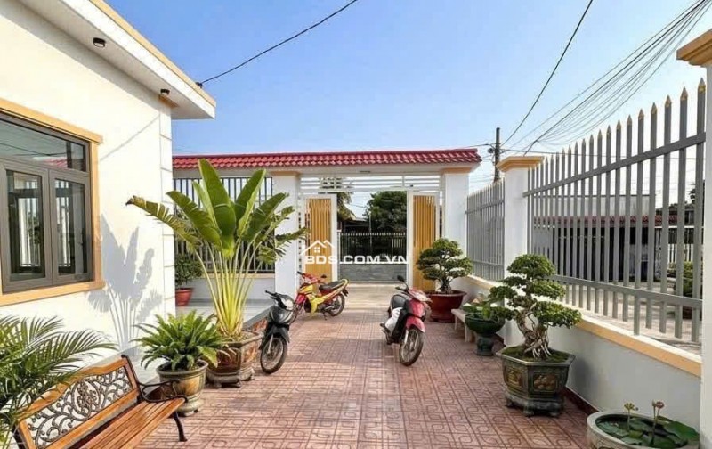 MUA ĐẤT TẶNG NHÀ 10x20 CHỈ 2 TỶ XXX – LÔ GÓC 2 MẶT TIỀN SIÊU ĐẸP GẦN KDL BỬU LONG