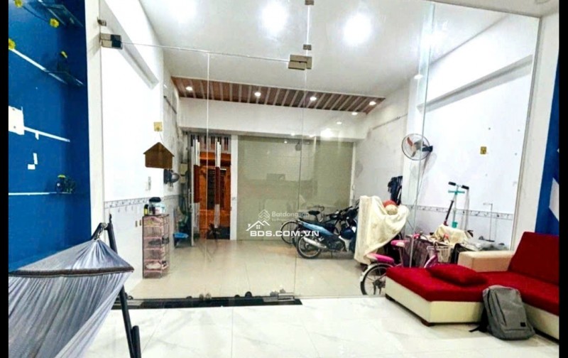 Mặt tiền đường 12m - 3 tầng - 5x20m - KDC Bình Hưng, Bình Chánh - gần bến xe Q8 - giá hơn 5tỷ