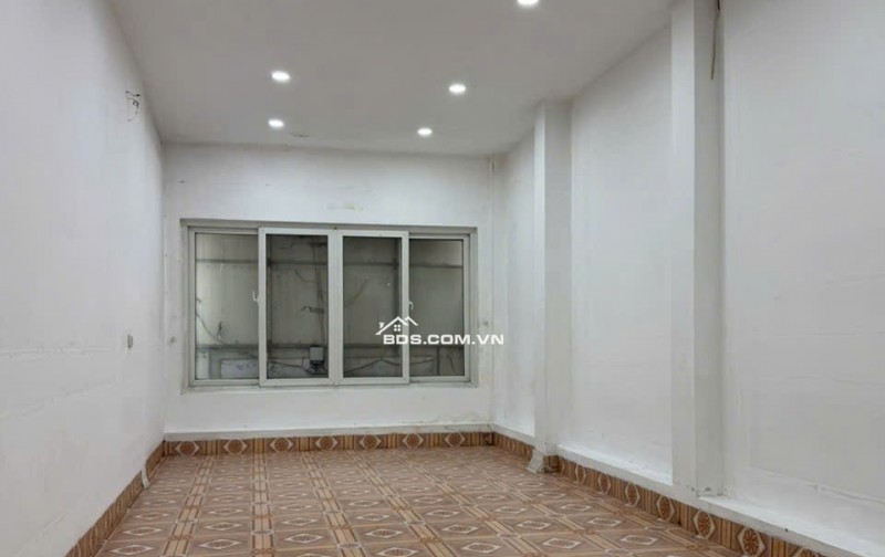 Cho thuê nhà 6 tầng,nhiều phòng,phù hợp nhiều mô hình kinh doanh,mặt đường 171 Cầu Diễn, 0387411622