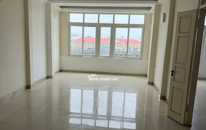 Cho thuê nhà 6 tầng,nhiều phòng,phù hợp nhiều mô hình kinh doanh,mặt đường 171 Cầu Diễn, 0387411622