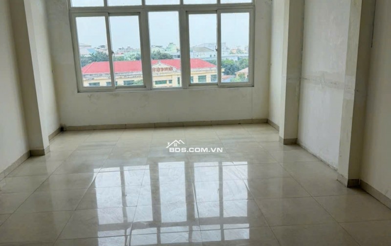Cho thuê nhà 6 tầng,nhiều phòng,phù hợp nhiều mô hình kinh doanh,mặt đường 171 Cầu Diễn, 0387411622