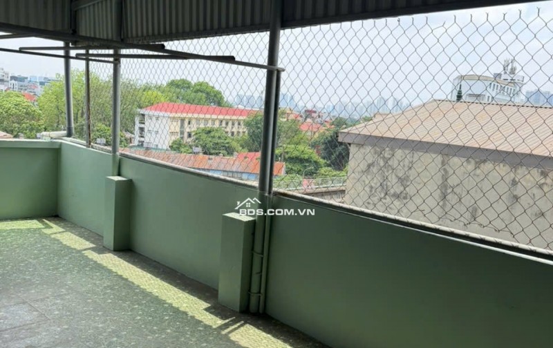 Cho thuê nhà 6 tầng,nhiều phòng,phù hợp nhiều mô hình kinh doanh,mặt đường 171 Cầu Diễn, 0387411622