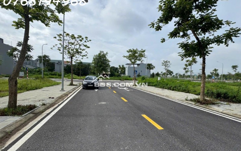 BÁN LÔ ĐẤT KHU ĐÔ THỊ NAM VIỆT SIÊU ĐẸP GẦN KÊNH