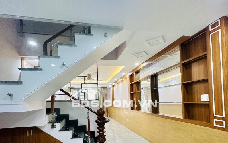 BÁN NHÀ TẠI PHƯỜNG TÂY THẠNH – 60M2 – 5.8 TỶ. LH:0962728264