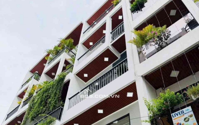 Nhà liền kề.khu dân trí cao,đầy đủ tiện ích,trục đường Trường Chinh