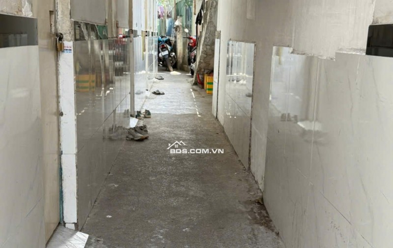 XA LỘ HÀ NỘI - UB Q9 CỦ GẦN NGÃ TƯ THỦ ĐỨC – 9 PHÒNG TRỌ THU 32TR/THÁNG – GIÁ 11.5 TỶ
