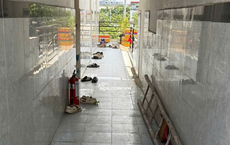 XA LỘ HÀ NỘI - UB Q9 CỦ GẦN NGÃ TƯ THỦ ĐỨC – 9 PHÒNG TRỌ THU 32TR/THÁNG – GIÁ 11.5 TỶ