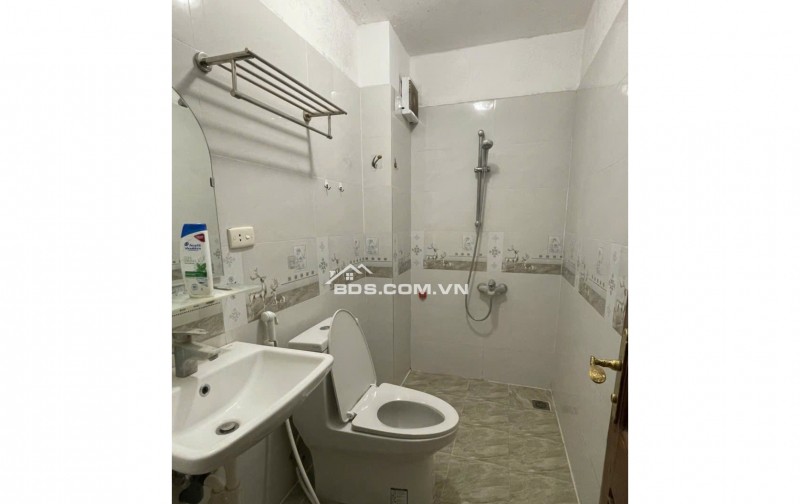 Cho thuê nhà 4 tầng mặt ngõ 575 Kim Mã, Giảng Võ, Hà Nội – Full nội thất, chỉ việc vào ở – Giá 18 triệu/tháng
