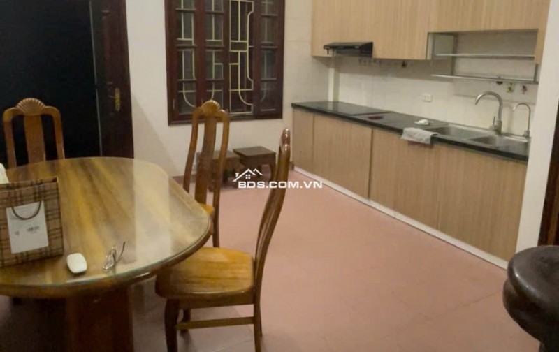 Cho thuê nhà 4 tầng mặt ngõ 575 Kim Mã, Giảng Võ, Hà Nội – Full nội thất, chỉ việc vào ở – Giá 18 triệu/tháng