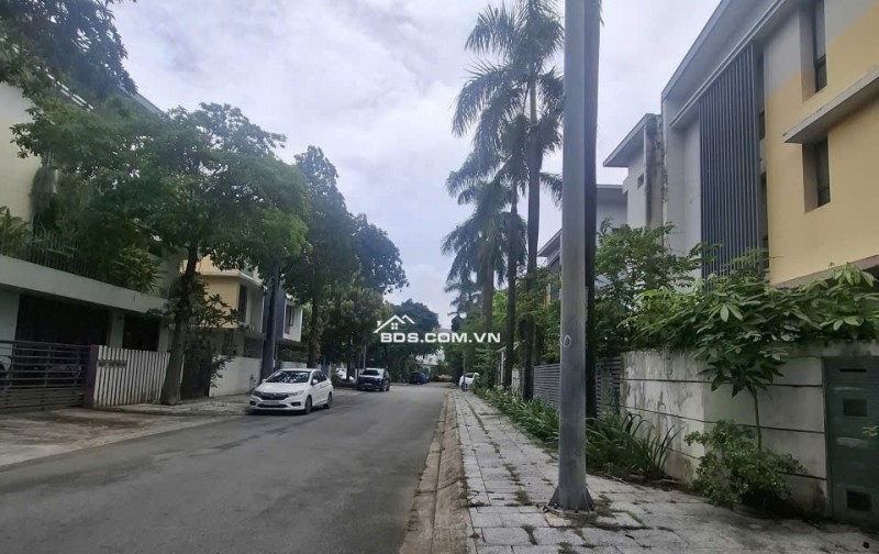BIỆT THỰ COMPOUND HIẾM NHẤT THE GARLAND FELIZA, PHƯỚC LONG B – THỦ ĐỨC 23.5 TỶ