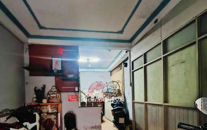  HÀNG HIẾM SÁT MẶT TIỀN DẠ NAM - NGANG LỚN 6.5M - DÒNG TIỀN 15 TRIỆU/THÁNG - CHỦ GẤP BÁN 