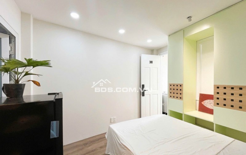 HUỲNH VĂN BÁNH – 4x10M – 5 TẦNG – 7 PHÒNG – 8.2 TỶ